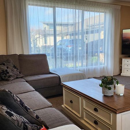 Huntington Honey Apartment Хамилтън Екстериор снимка
